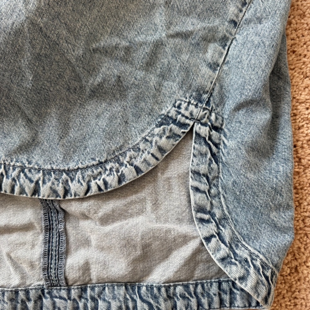 AE American Eagle Studded Denim Shacket - Picture 5 of 8